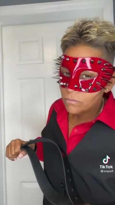 Cool spikes grandma.