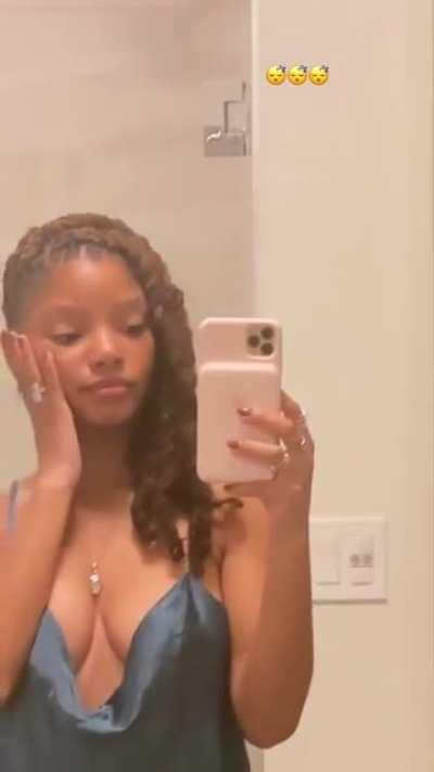 I'd smash tf ohmg😬😛😛