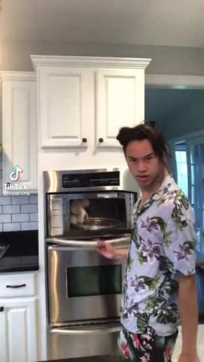 D-dostum köpkeli noodle yemek istermisin🤒🤕