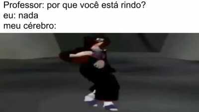 Estou prestando atenção na aula sim pô.