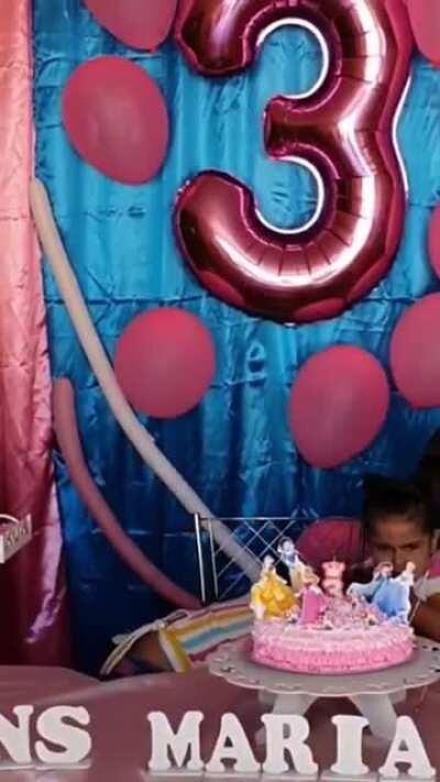 I'm against violence, but I would do the same.