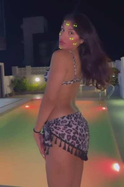 Esha malde tight body