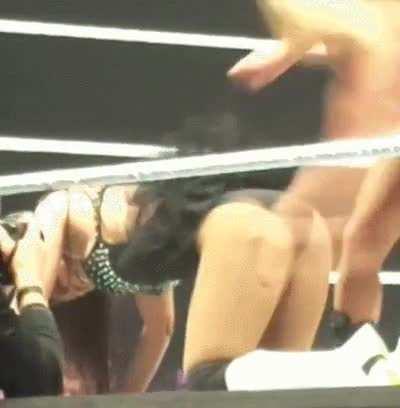 Layla ass smacked