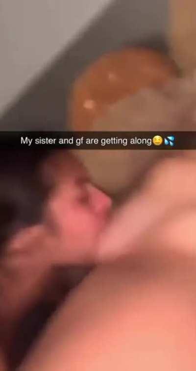 Why am I the only one posting lol you can guys post aswell as long as it's not underage bitches or against the rules