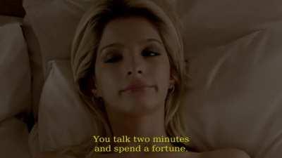 Michelle Batista beautiful tits - in HBO Brazil series O Negócio (2013)