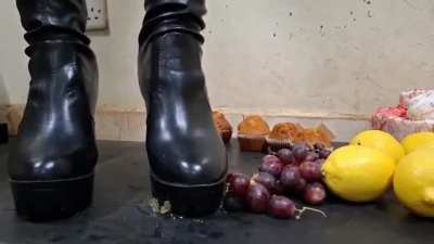 Christmas offers. Video Length 35:36Mins. DM me for this Video