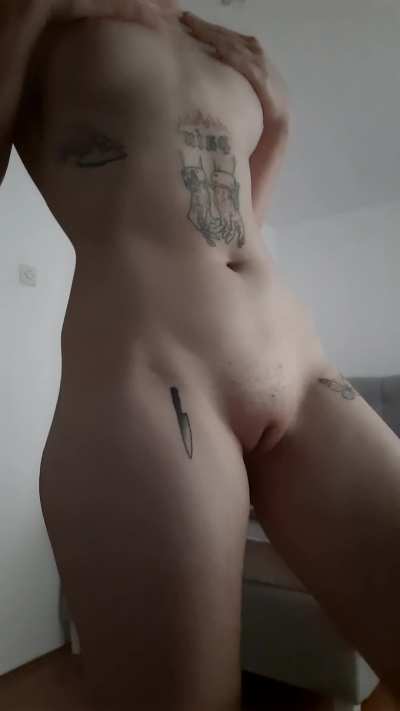 She is a 10 but once she wraps her thighs around you, you cum