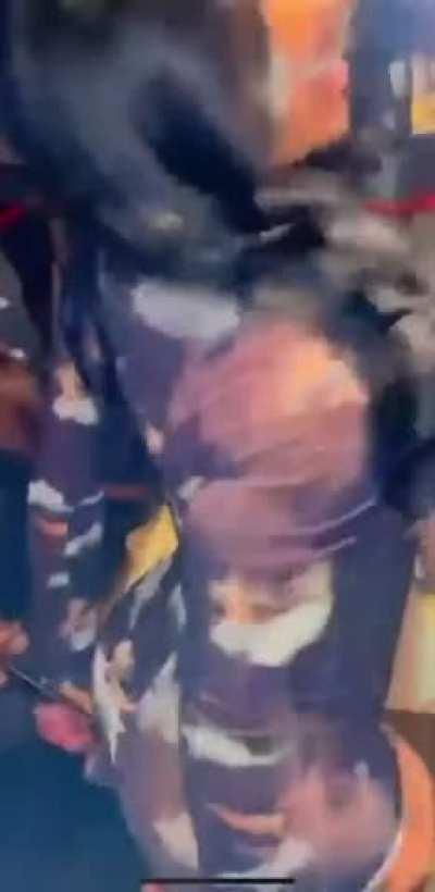 It move like the waves 🌊