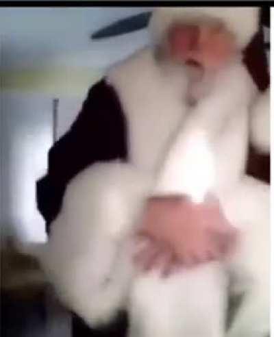 What could it be 😳😳😳