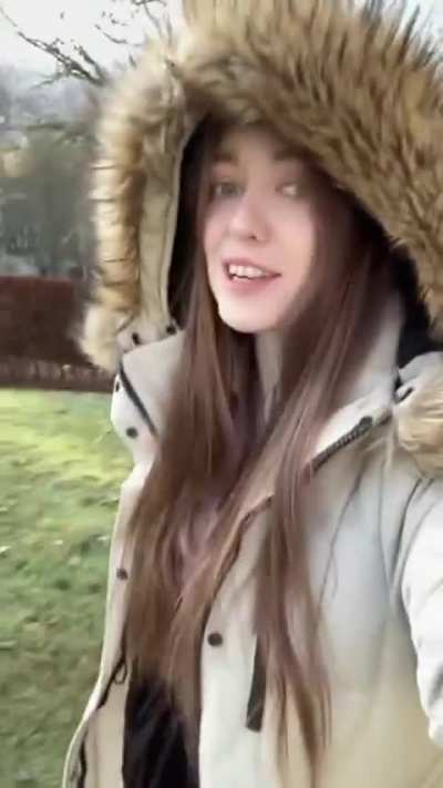 It’s getting cold! Big jacket weather is my favourite 💝