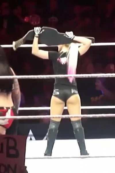 Alexa showing something more than her champ tittle (upscaled)