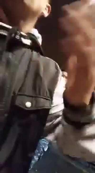 Como cuando al capo mafia de tu barrio lo paraba Gendarmeria...