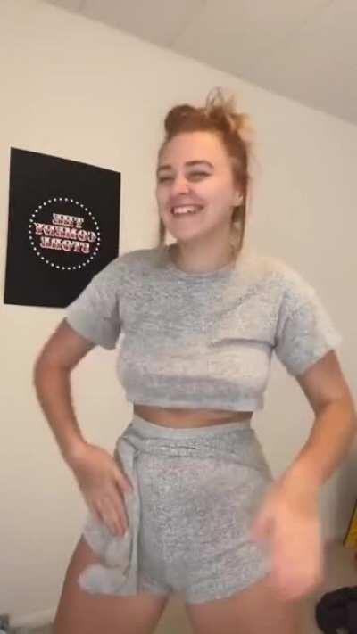 #carrrot_cake #boobies