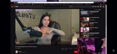 I will not look at any boobs!!