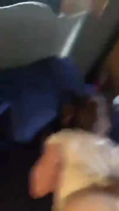 “Baby i’m not going to be able to pick up the kids from school. I’m super busy at work. Can you do it for me? Thanks! Love you!”