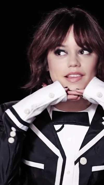 Jenna Ortega - Hottie for SNL