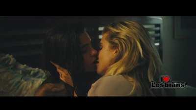 Sif Saga & AnnaLynne McCord (Feral State)