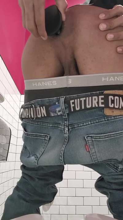 Longer video available on Fansly, plug check removal and gape session at end of day