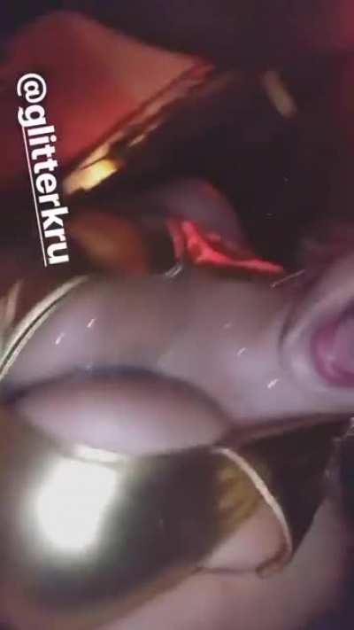 Glittering Those Titties Up