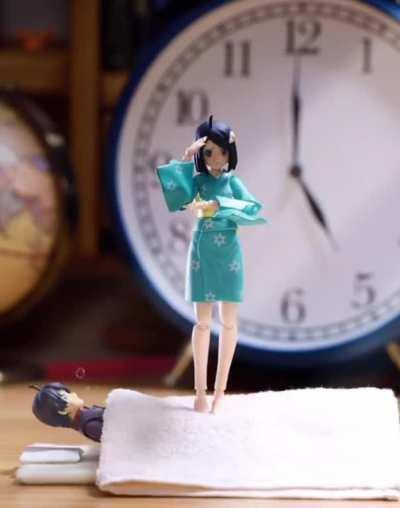 Koyomi’s alarm clock