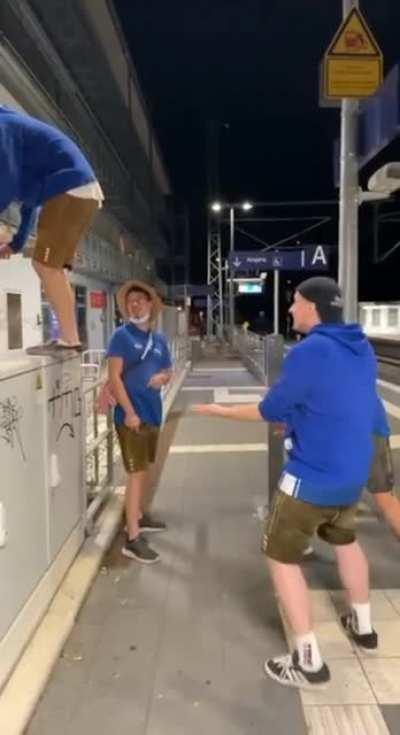 WCGW Attempting a backflip without proper coordination