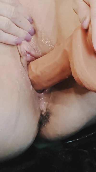 Happy Squirting Friday with one of my favorite dildos