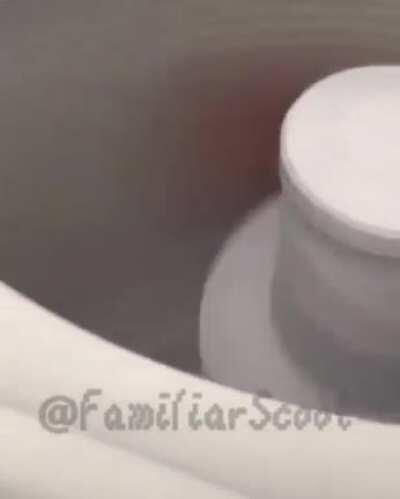 LUiGi MeRciLesSlY KiLLs MaRiO By tHrOwiNg HiM iNtO WaShiNg MaCHiNe