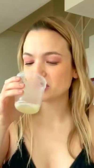 [CRINGE] LaSerenísima