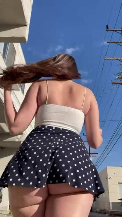 Hope you like some slight cellulite