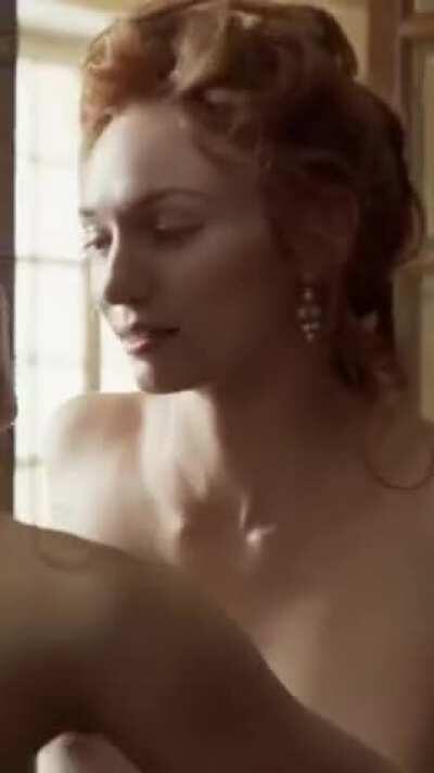 Keira Knightly and Eleanor Tomlinson in Colette 2018