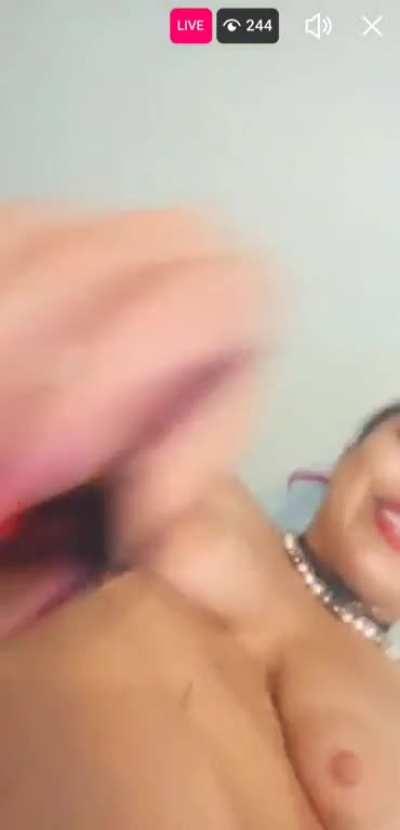 @itsbev.erly69 masturbating with dildo