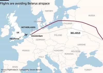 [OC] Map showing how flights are now avoiding Belarus airspace