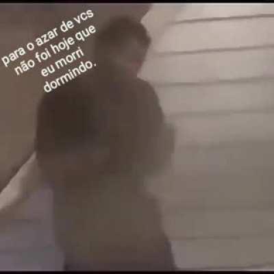 Alguem sabe o nome da musica