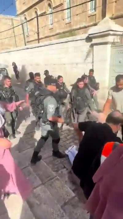 Average day in Is(not)real