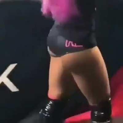 That perfect 🍑 Booty 🍑