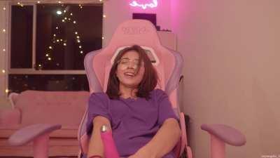 Cute girl cums hard on camera!