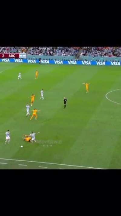 a video of the fight during the quarter finals of netherlands v argentina