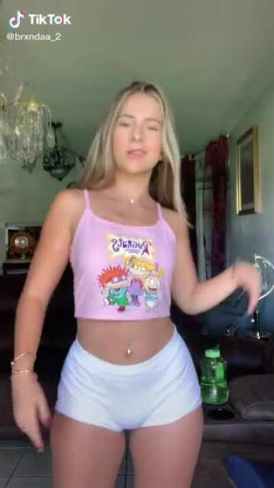 Love the shirt - puffy 😺