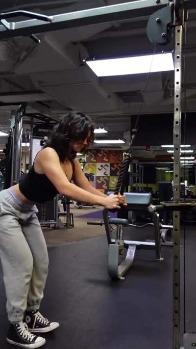 Keiani hitting the gym!!