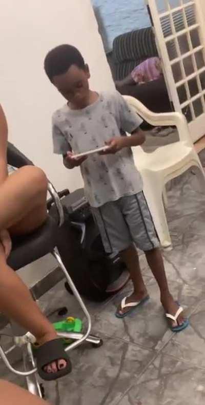 Eu me fortaleço na sua falha 🤦‍♂️