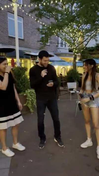 TCGICIAN has strangers play guess the Pokémon win $1