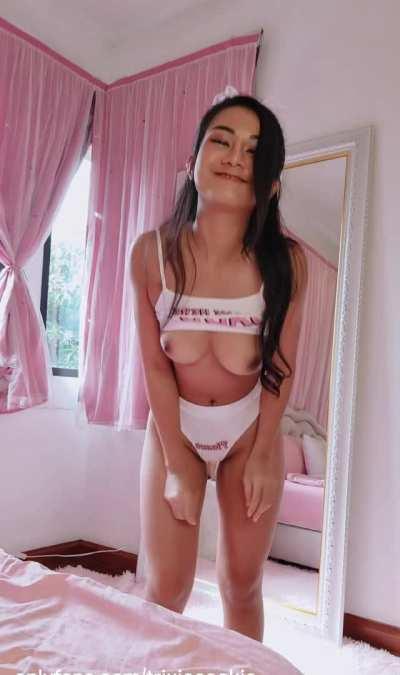 We should do something fun together 😳