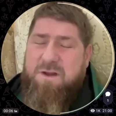 у него же деньги есть, а употребляет xpeнь всякую.