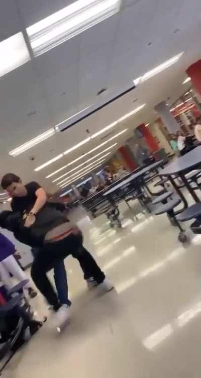 Bro gets bodyslammed