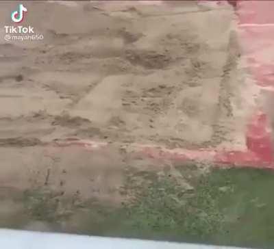 Do crayons work on sand??