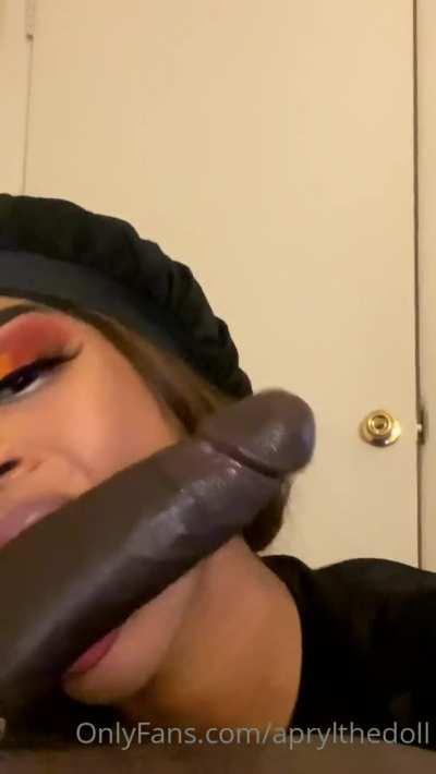 TS Apryl The Doll with the DSLs 👄💋👅💦💦🍆