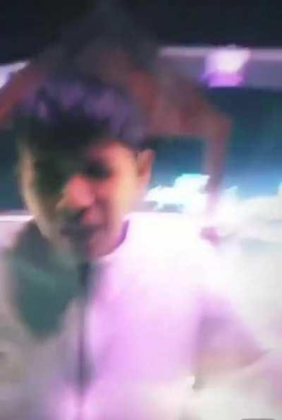 Aree bhai dheere kar😂