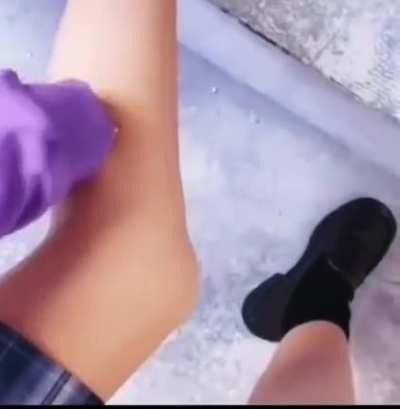 Везде обман (в начале конечно жесть волосы)