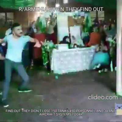 ofc they're just cardboards aram