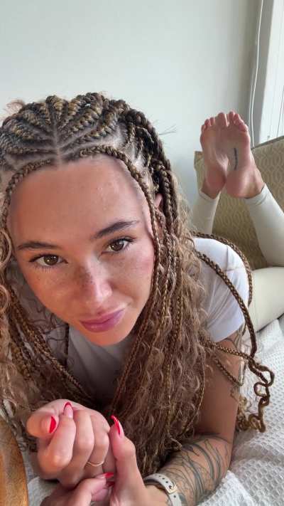 Can I make you lick my soles?